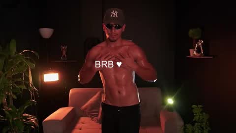 AARON  online show from January 10, 9:00 am