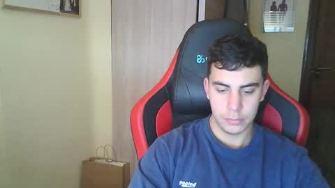 aaronlavine online show from February 18, 4:37 pm