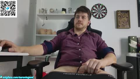 Aaron  online show from March 4, 5:13 am