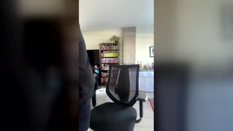 Jason online show from December 16, 6:13 pm