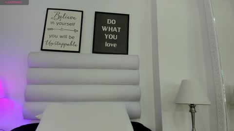 abbey_walker online show from March 9, 11:03 am