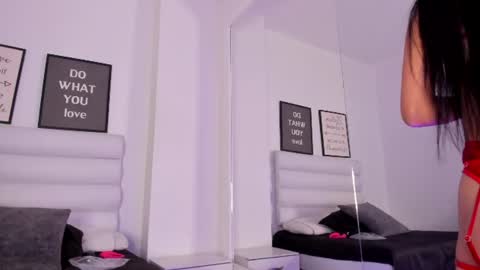 Snapshot of abbey_walker chatting on July 17, 11:06 am abbey_walker online show from July 17, 11:06 am