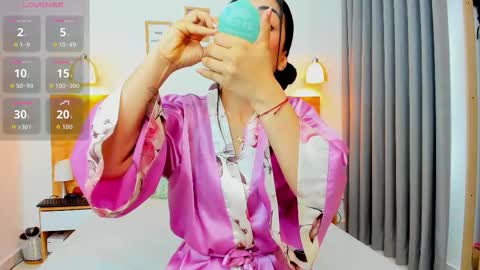 Abbie Royy online show from November 10, 12:26 pm