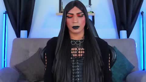Abbigail Fuster  online show from June 27, 11:26 am