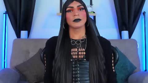 Abbigail Fuster  online show from July 14, 11:49 am