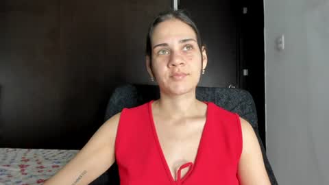 Snapshot of abby_connie chatting on June 16, 3:36 pm Abby Connie online show from June 16, 3:36 pm