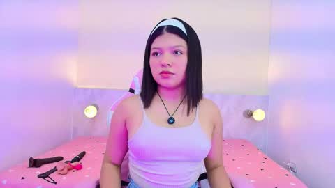 Snapshot of abby_coper1 chatting on May 30, 12:02 pm abby_coper1 online show from May 30, 12:02 pm