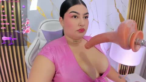 Snapshot of abby_deep_2 chatting on May 16, 10:01 am abby_deep_2 online show from May 16, 10:01 am