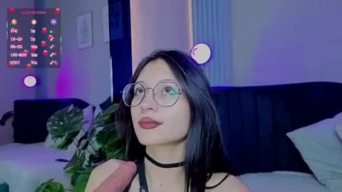 Snapshot of abby_dreamss chatting on June 10, 11:42 am Abby online show from June 10, 11:42 am