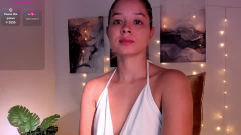 Snapshot of abby_excitease chatting on December 5, 4:55 pm I want to make you addicted to me online show from December 5, 4:55 pm