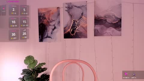 Snapshot of abby_excitease chatting on December 20, 5:18 pm I want to make you addicted to me online show from December 20, 5:18 pm