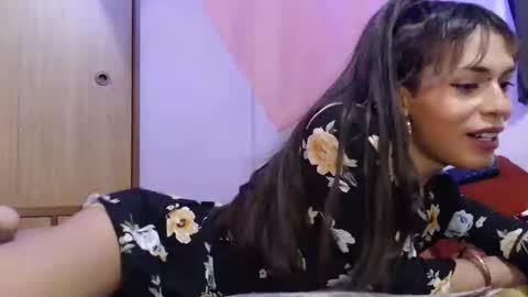 Snapshot of abby_foxxy chatting on December 31, 8:15 am Violet online show from December 31, 8:15 am