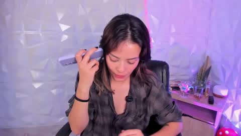 Abby Saenz online show from July 4, 12:50 am