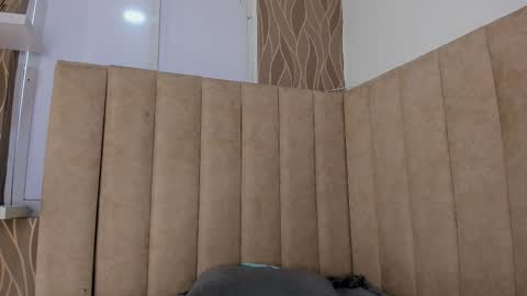 Snapshot of abby_swett1 chatting on December 18, 12:55 pm abby_swett1 online show from December 18, 12:55 pm