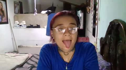 Snapshot of abbyasher chatting on January 15, 3:11 am Abby online show from January 15, 3:11 am