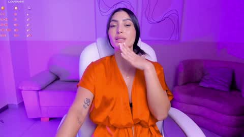 Snapshot of abbydalton chatting on February 5, 3:52 pm Abby Dalton online show from February 5, 3:52 pm