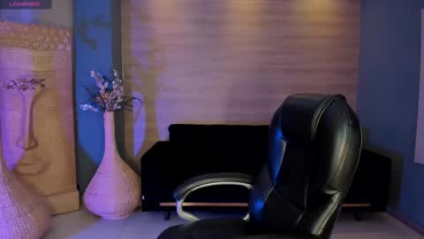 Snapshot of abbydalton chatting on September 9, 11:32 am Abby Dalton online show from September 9, 11:32 am