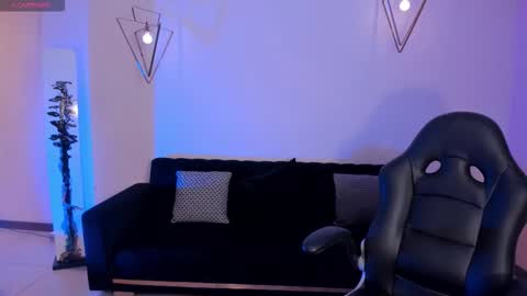 Snapshot of abbydalton chatting on October 8, 5:21 pm Abby Dalton online show from October 8, 5:21 pm