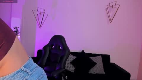 Snapshot of abbydalton chatting on October 10, 5:56 pm Abby Dalton online show from October 10, 5:56 pm