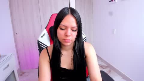 Snapshot of abbydixon1 chatting on July 13, 1:36 pm Abby Dixon online show from July 13, 1:36 pm