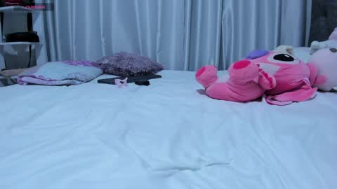 Snapshot of abbyfoxx_ chatting on May 15, 11:12 pm Abby online show from May 15, 11:12 pm