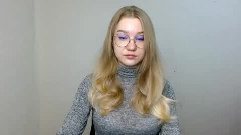 Abby Lovense is active online show from April 27, 2:48 pm