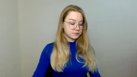 Abby Lovense is active online show from May 30, 9:17 am