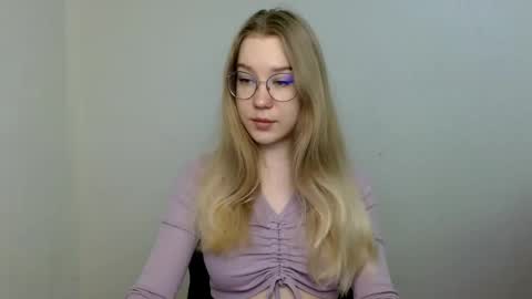 Abby Lovense is active online show from June 2, 10:28 am