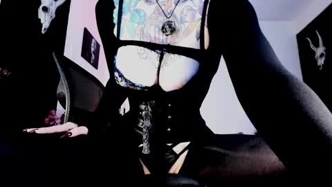 Abby online show from October 15, 2:55 am