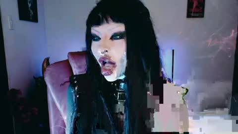 Abby online show from June 18, 2:45 am