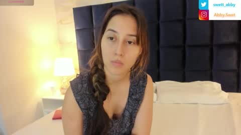 Abigail online show from February 4, 11:49 am