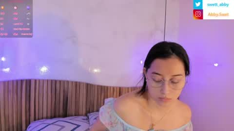 Abigail online show from June 16, 12:30 pm
