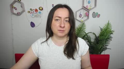 abbytaylorr online show from April 2, 6:11 am
