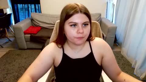 Snapshot of abbyvibe chatting on October 5, 3:54 pm abbyvibe online show from October 5, 3:54 pm