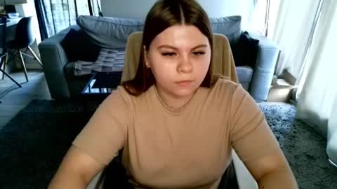 Snapshot of abbyvibe chatting on October 30, 1:56 pm abbyvibe online show from October 30, 1:56 pm