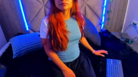 Snapshot of abbywathson chatting on May 4, 12:12 pm A B B Y online show from May 4, 12:12 pm