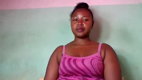 Snapshot of abella677022 chatting on July 26, 6:54 am abella677022 online show from July 26, 6:54 am