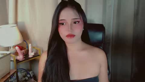 Abetterchristine online show from June 8, 4:57 am