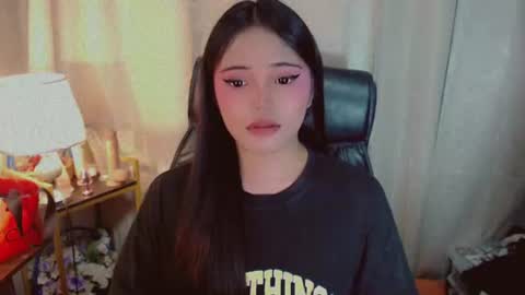 Snapshot of abetterchristine chatting on July 20, 5:33 am Abetterchristine online show from July 20, 5:33 am