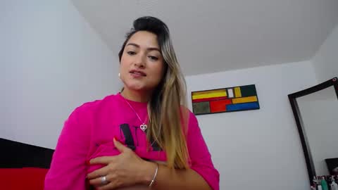 ximena online show from December 18, 2:17 pm