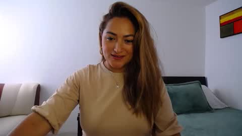 Snapshot of abie_spicy_ chatting on March 11, 2:01 pm ximena online show from March 11, 2:01 pm