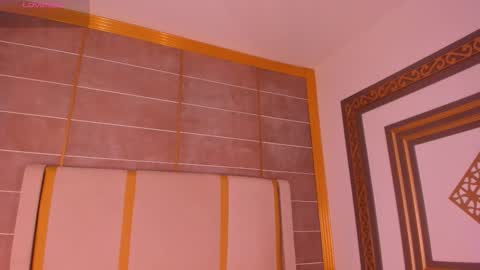    online show from October 28, 11:51 pm