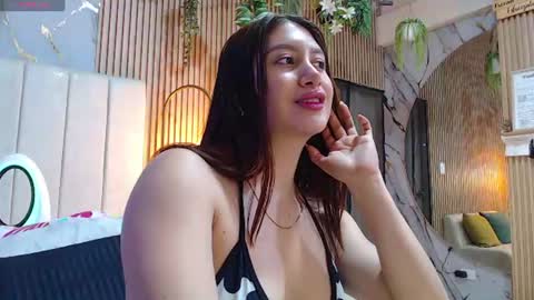 Snapshot of abigailowensss chatting on June 12, 6:34 am abigailowensss online show from June 12, 6:34 am