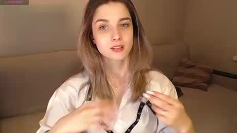 Snapshot of abigailwills chatting on July 10, 6:54 pm Abigail online show from July 10, 6:54 pm