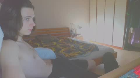 Snapshot of abobus123 chatting on December 30, 12:20 pm hi cum in pvt noi extra tip online show from December 30, 12:20 pm