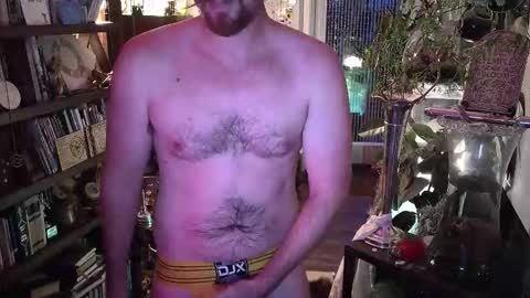 Snapshot of abracadanny777 chatting on November 3, 6:36 am abracadanny777 online show from November 3, 6:36 am