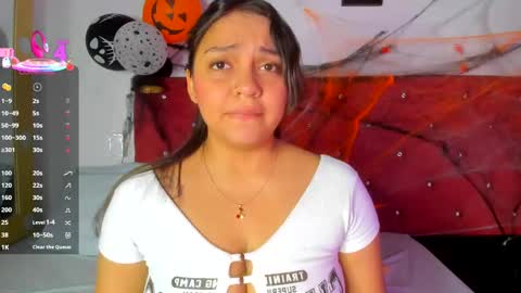 abril_gomez_11 online show from October 29, 4:04 am