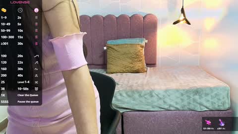 Snapshot of abril_matthews chatting on December 28, 12:03 pm ABRIL MATTHEWS online show from December 28, 12:03 pm