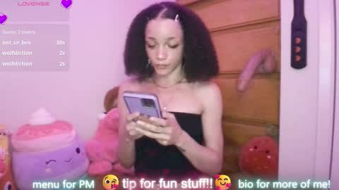 Peach online show from March 5, 4:30 am