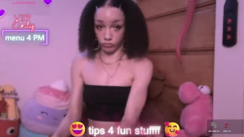 Snapshot of abruisedpeach chatting on May 26, 3:02 am Peach online show from May 26, 3:02 am